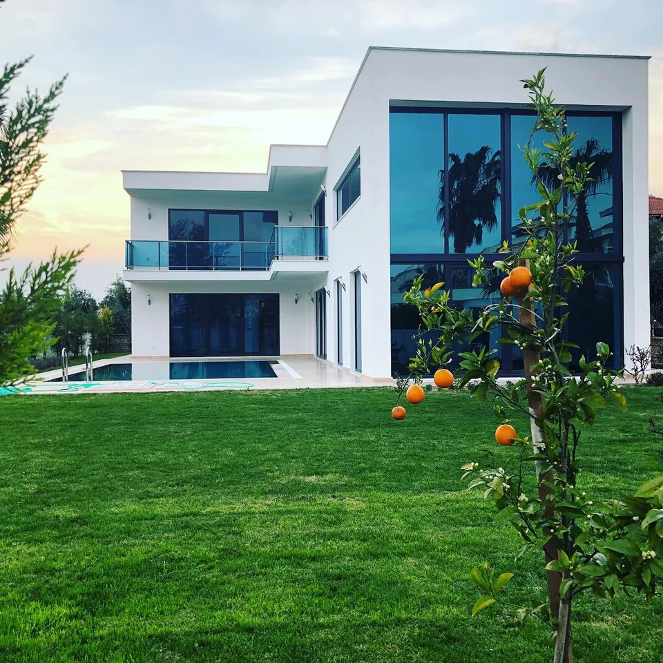 Villa Asya — villa cephe görünümü